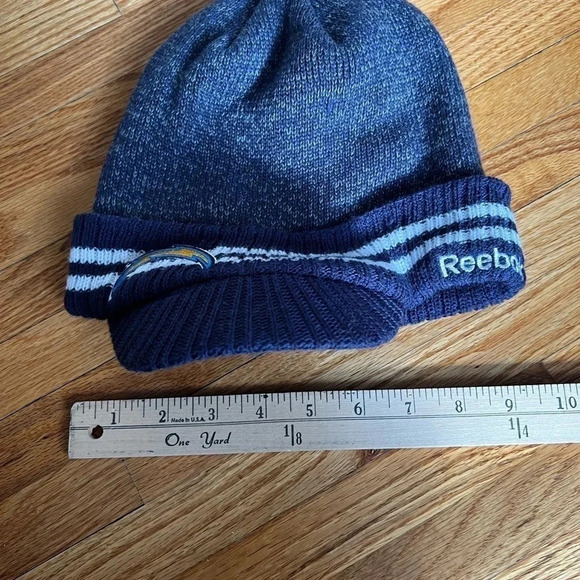 NFL Chargers Beanie - Picture 4 of 6